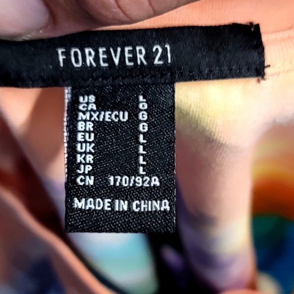 NWOT | Forever 21 | Tie Dye Crop Top - Picture 2 of 2